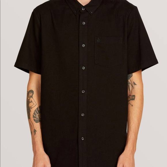 Volcom Other - Men’s Black Volcom Short Sleeve Top NWT